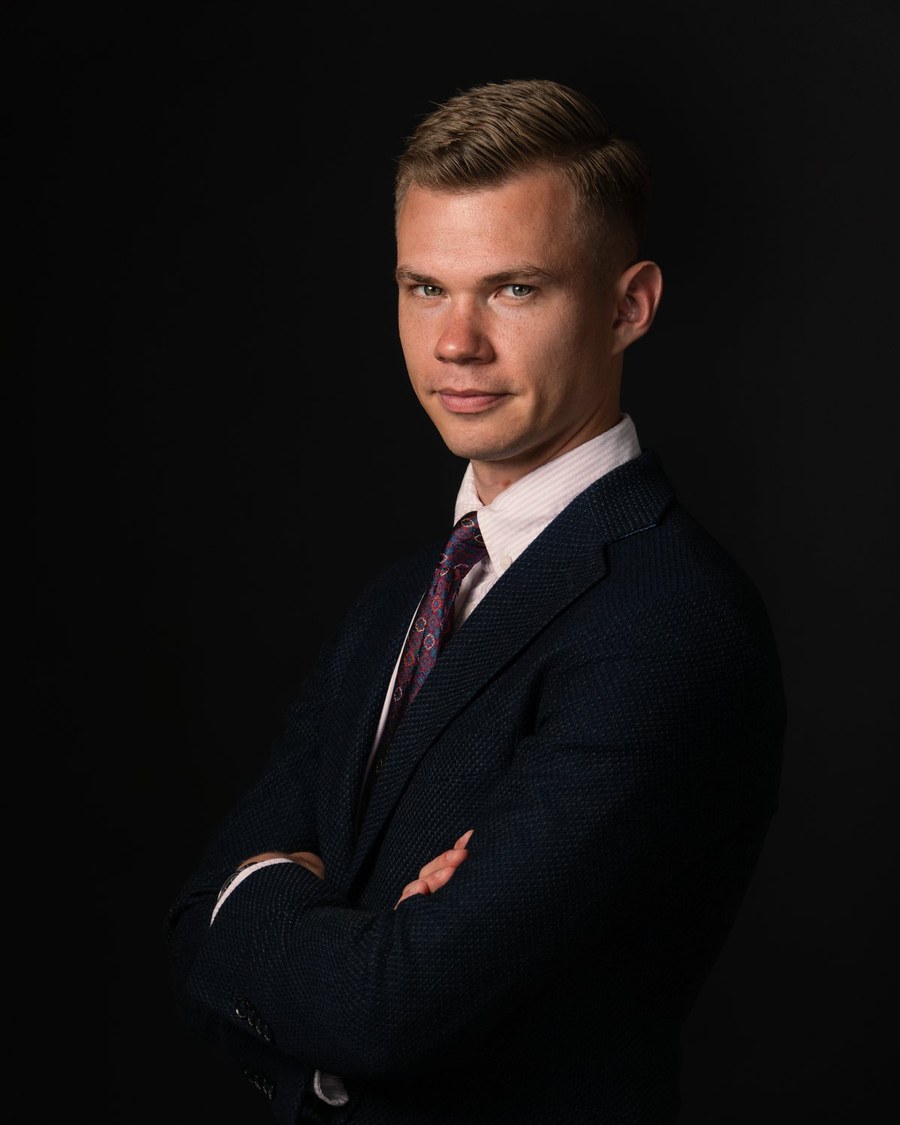 Marcin Popławski, pośrednik w obrocie nieruchomościami